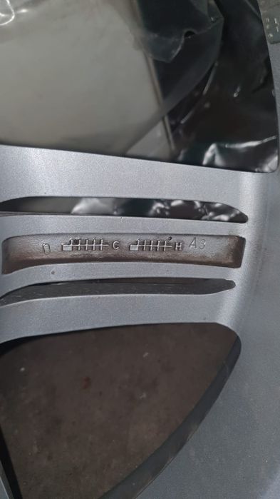 Jenti 225/40/18 5×112 57,1 mm Et 35