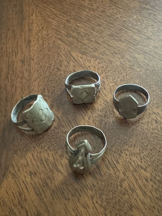 Старинные нац кольца продаю