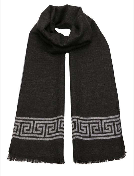 Елегантен мъжки шал сиво и черно на мотиви