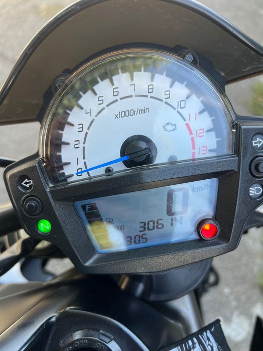 Kawasaki ER6N - 2012