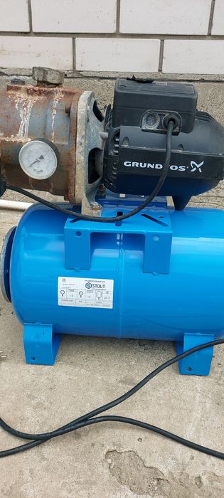 Продам вадинои насос