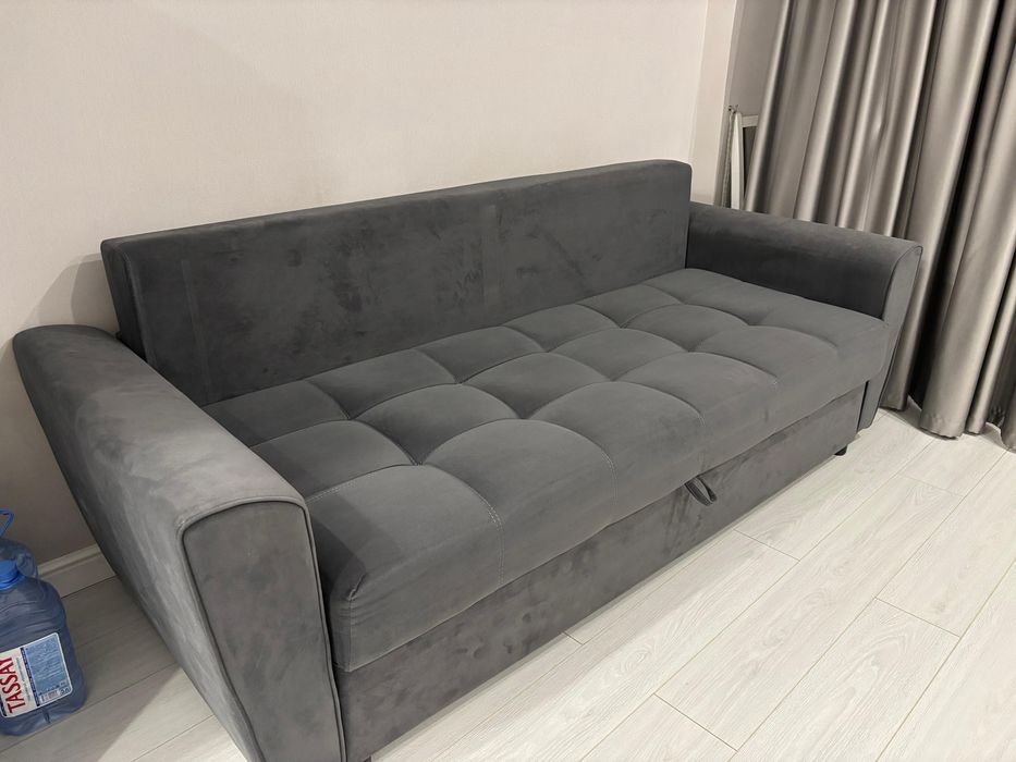 Продам диван срочно