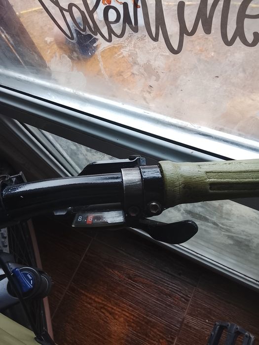 Vând bicicleta Cube