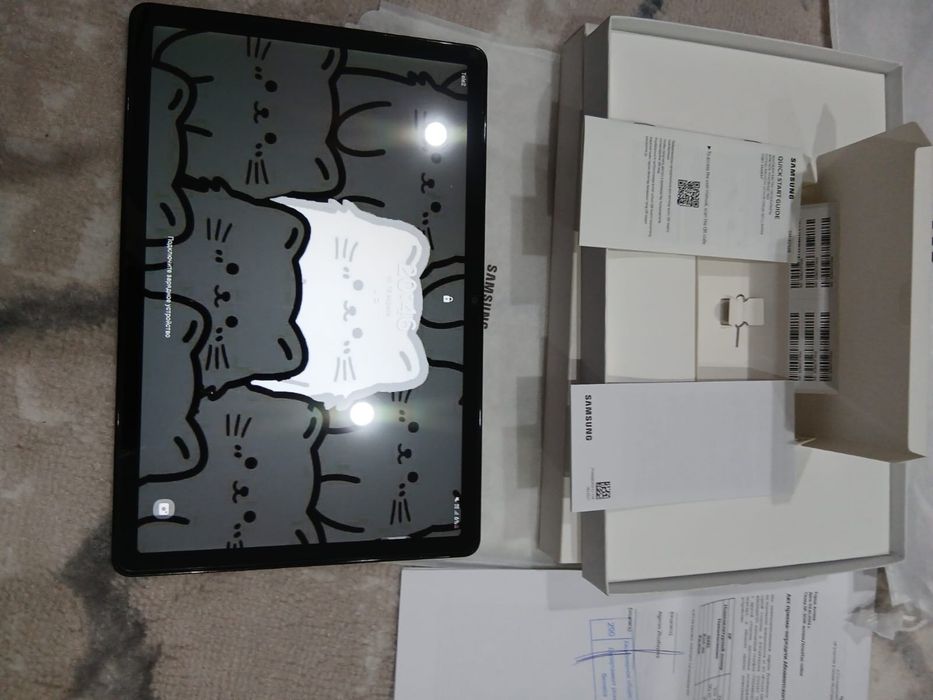 Продам планшет самсунг