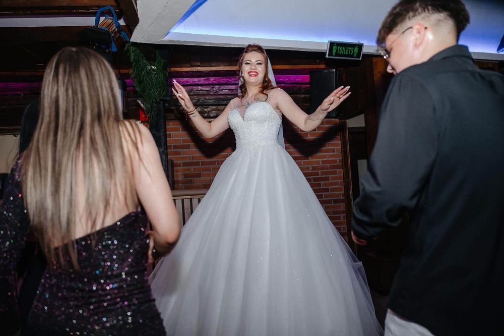 Rochie mireasă, model comod, ușor și frumos
