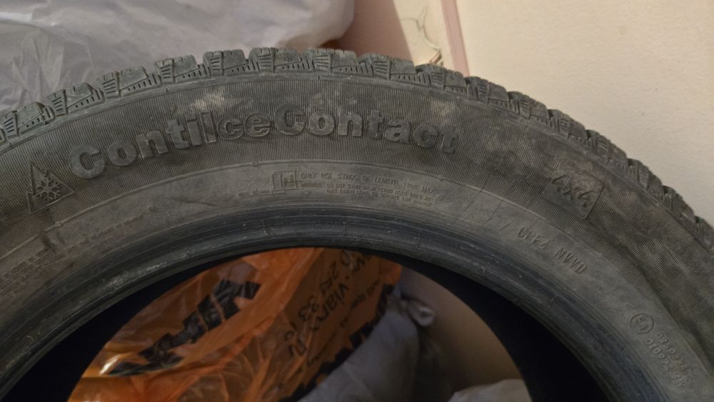 Шины Continental Ice Contact