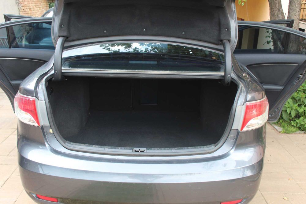 TOYOTA Avensis 2009 — imagine 14