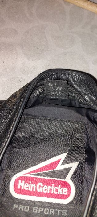 Мото екип от две части