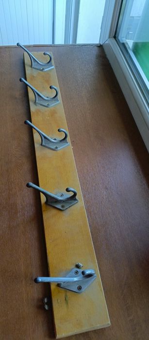 Продам стульчик детский