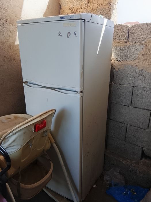 Холодильник сатылады