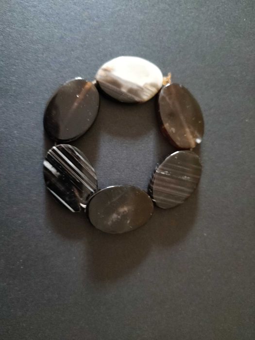В подарок браслет из красивого АГАТ а
