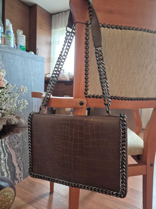 Дамски чанти и раничка-Axel, D.Jones, Vera