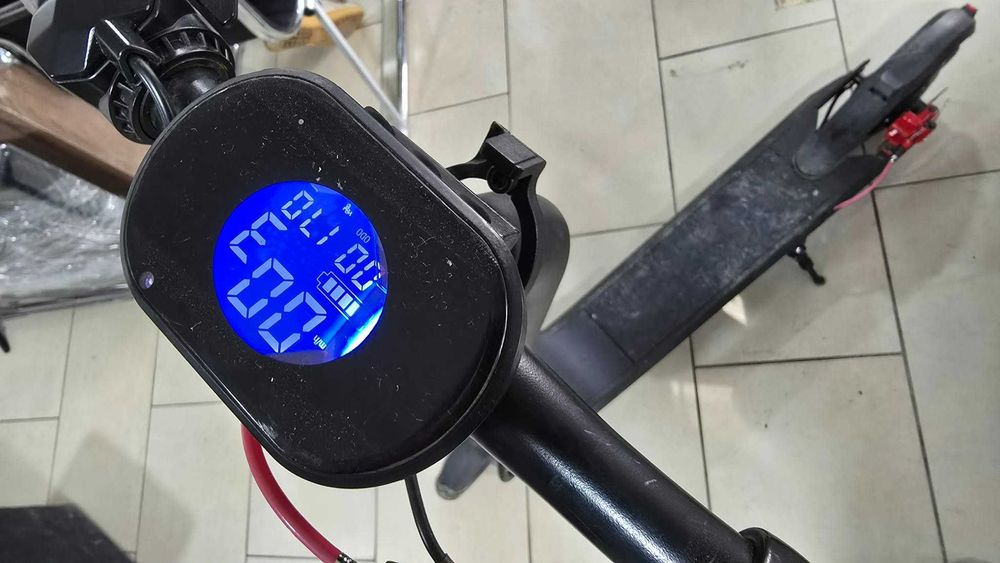 Електрическа тротинетка EMOKO - HT-T8