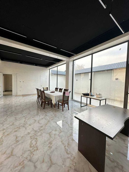 Продается н  здание 3 эт+ подвал  ремонтом и арендатором YR155