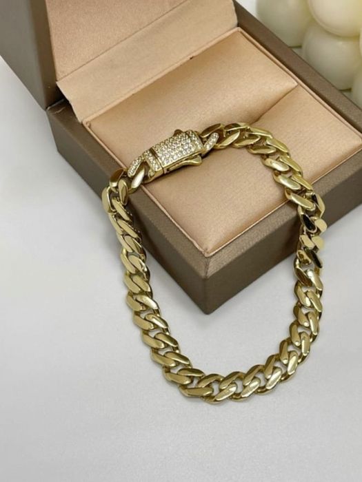 Продам золотой браслет