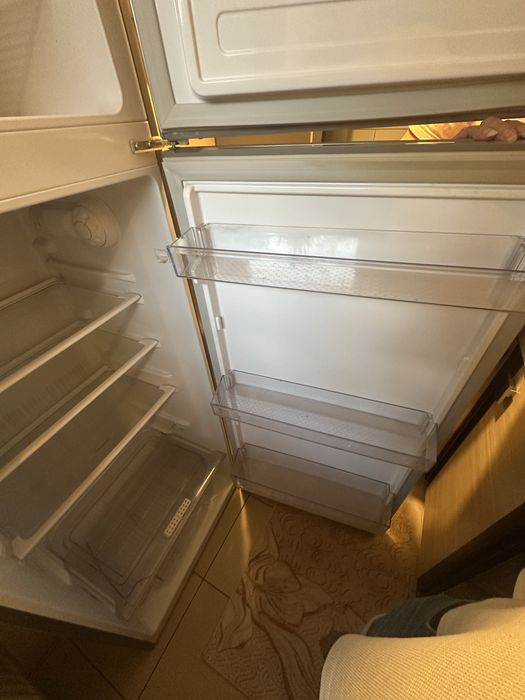 Vand combina frigorifica BEKO