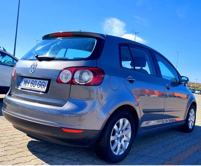 Volkswagen Golf Plus *IMPECABIL *1.6 benzina *Navigatie *Sirocou Webasto * Pret avantajos *Full Option