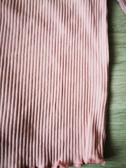 Lot bluze pentru fete 6 și 7 ani.