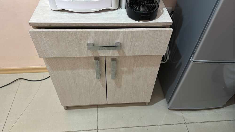 Продается офисная мебель