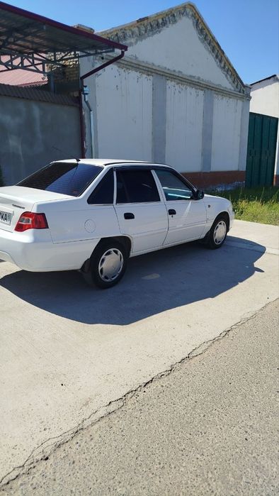 Нексия 2 донс 1,6 Сотилади Ёки Вариянтга берилади.