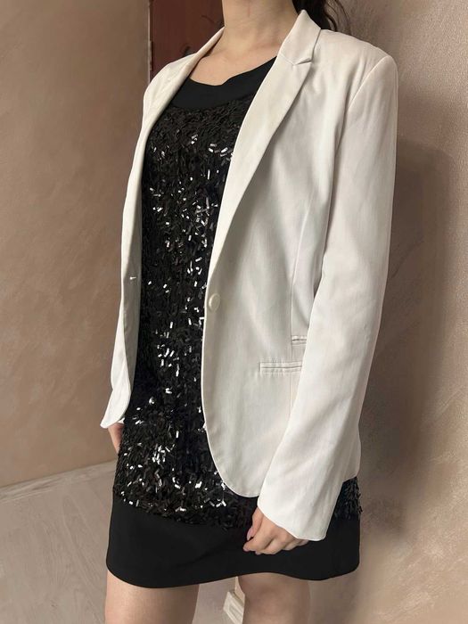 Комплект рокля и сако