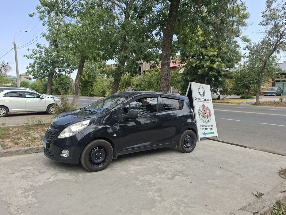 Спарк евро  2 позиция сотилади