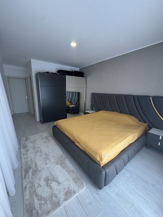 Vila Spatioasa 4 Camere Cosmopolis