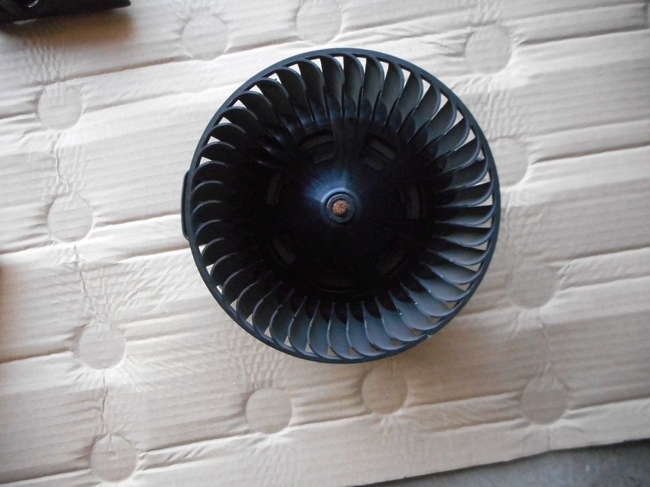 Моторче вентилатор за парно от Мерцедес