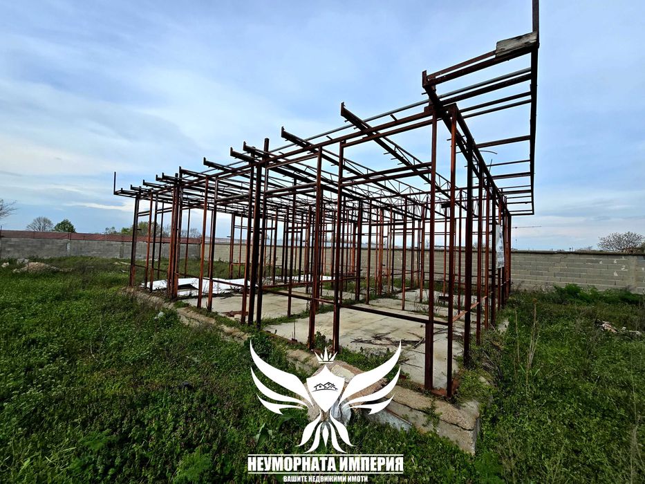 Продавам парцел 1709кв сграда 100кв промишлена зона север село Болярци