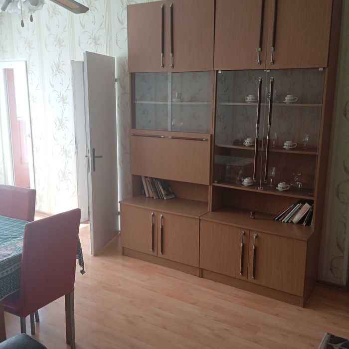 Продава се Тристаен апартамент в Перник, Байкушева махала - 72 кв.м за 1056 €/кв.м - Снимка #1