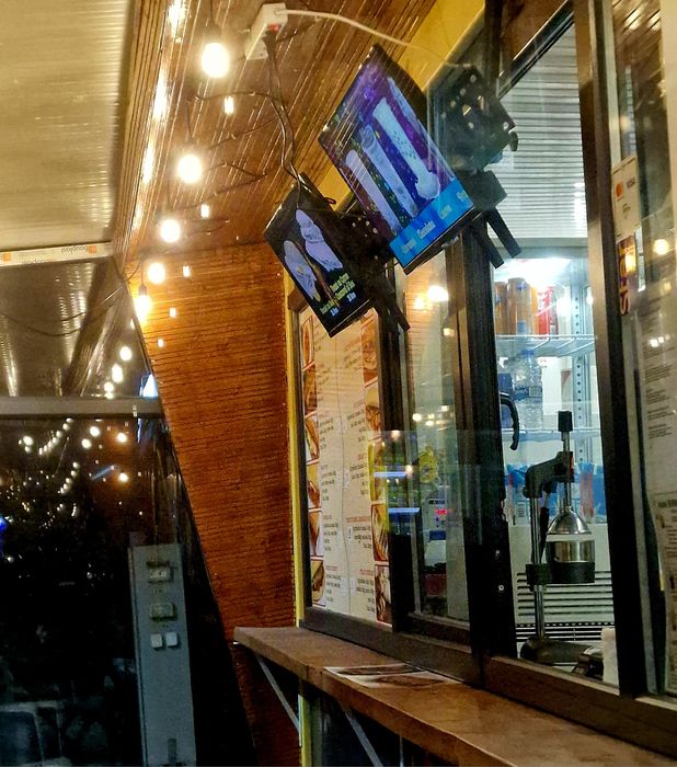 Vand afacere la cheie