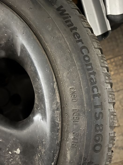 Джанти 15ки OZ от Алфа 145/6 със зимни гуми.