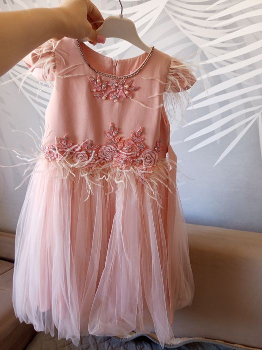 Продам очень красивое платье