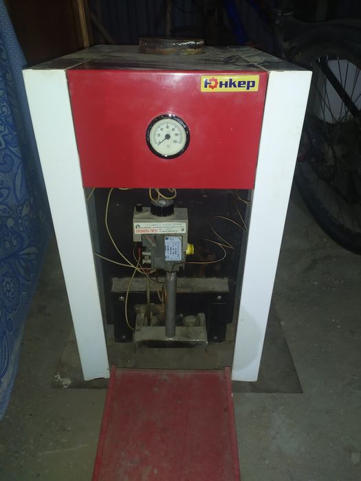 Газовая печь напольная