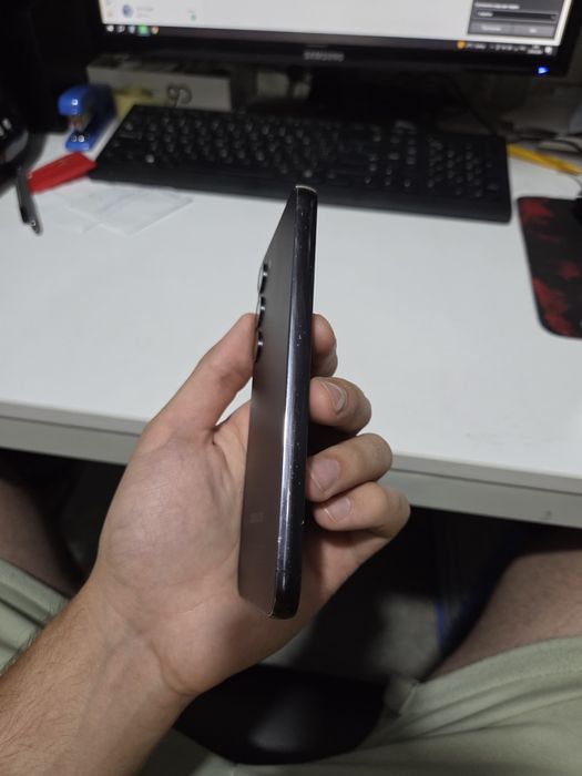 Samsung Galaxy S23 / Самсунг С23
