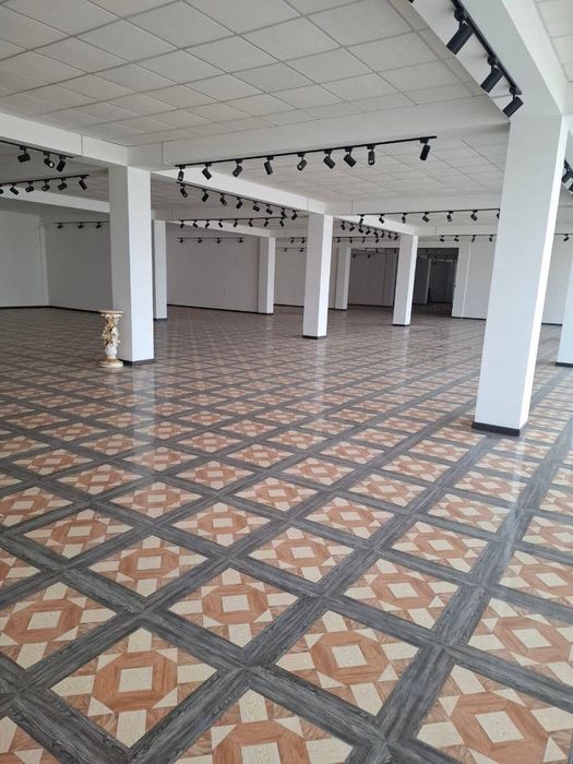 Аренда  2400 kvadrat