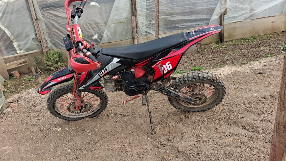 Vând cross 125cc jrh