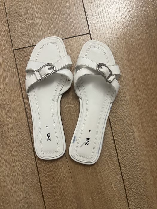 Продам кожаные шлепки