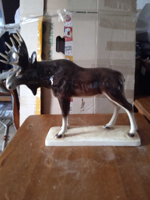 Продам статуэтку