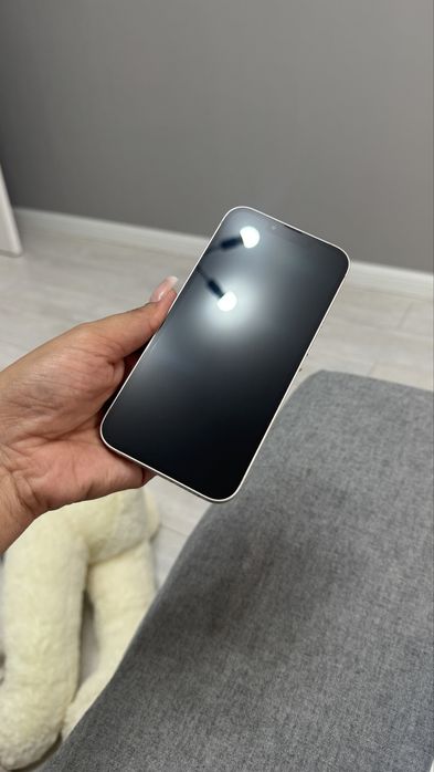 Продам iphone 13