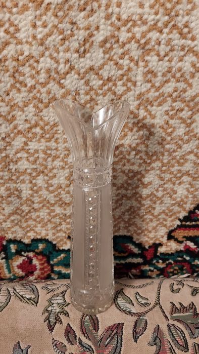 Ваза хрустальная