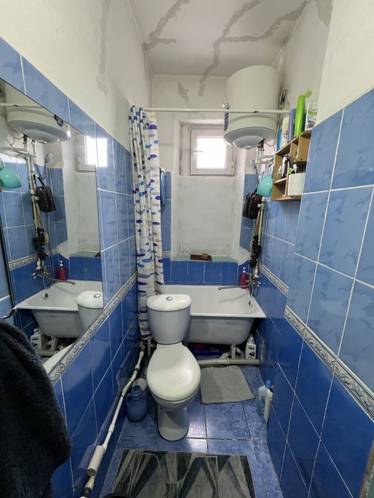 Продам трехкомнатную квартиру