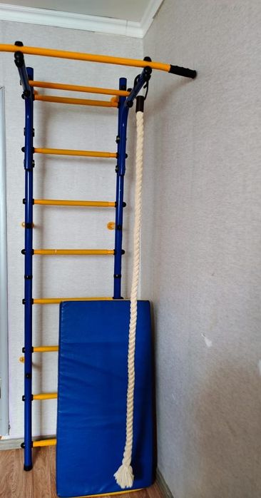 Шведская стенка,б/у