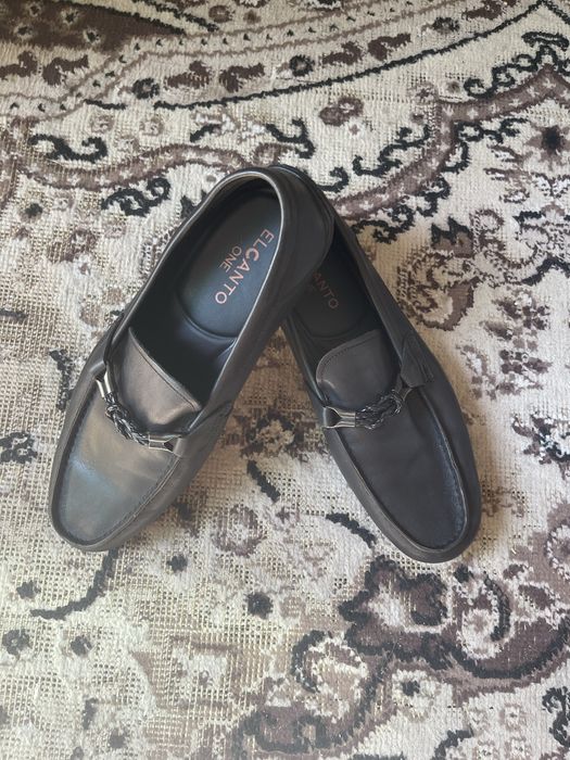 Продаю обувь почти новую