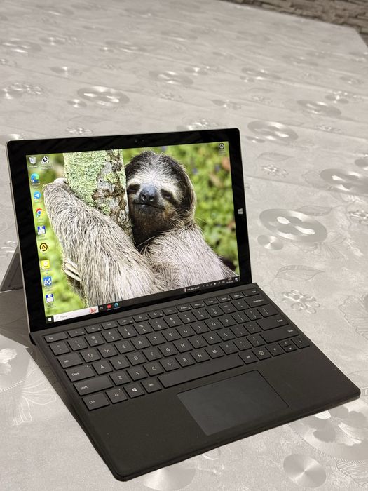 Noutbuk Microsoft Surface Pro 3 core i7 (8GB / 256GB SSD)