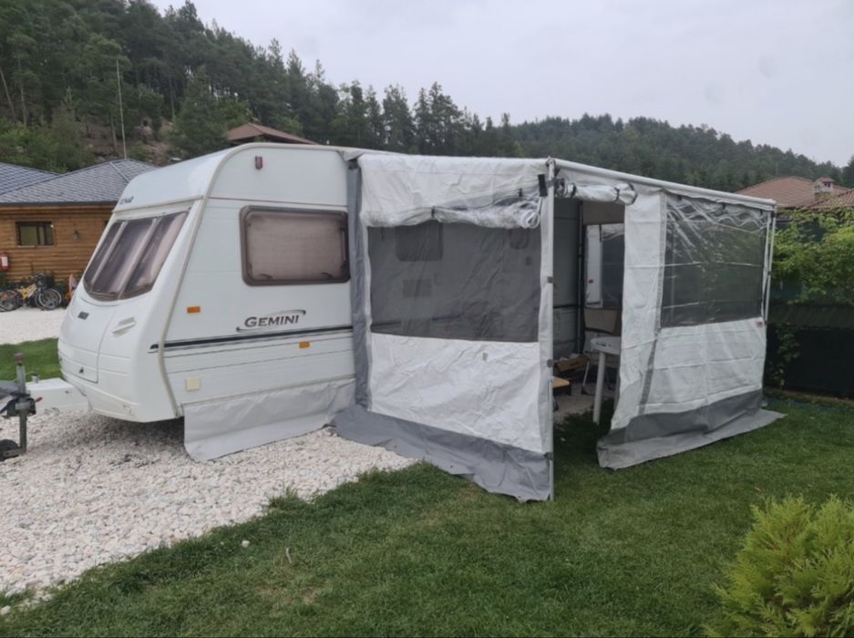 Каравана Lunar 524 регистрирана