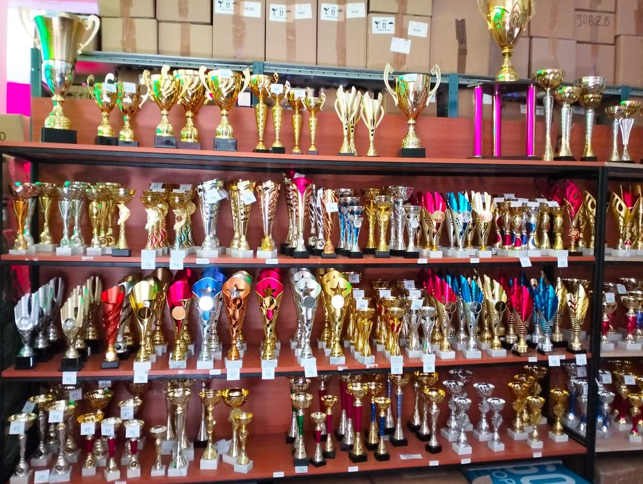 Trofee, cupe, medalii