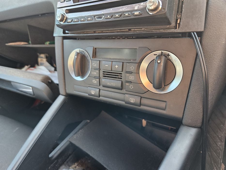 Climatronic Audi A3 8p In stare foarte buna