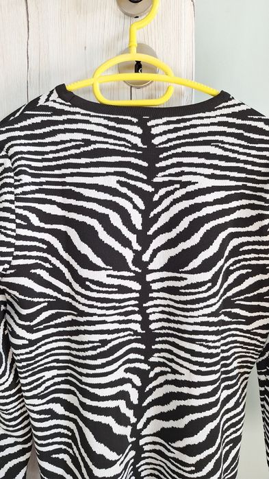 Pulover damă animal print