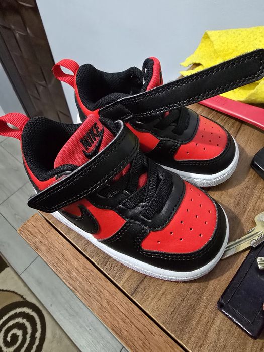 Adidasi nike marime 21